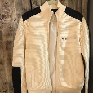 Men’s zip up casual/dressy jacket